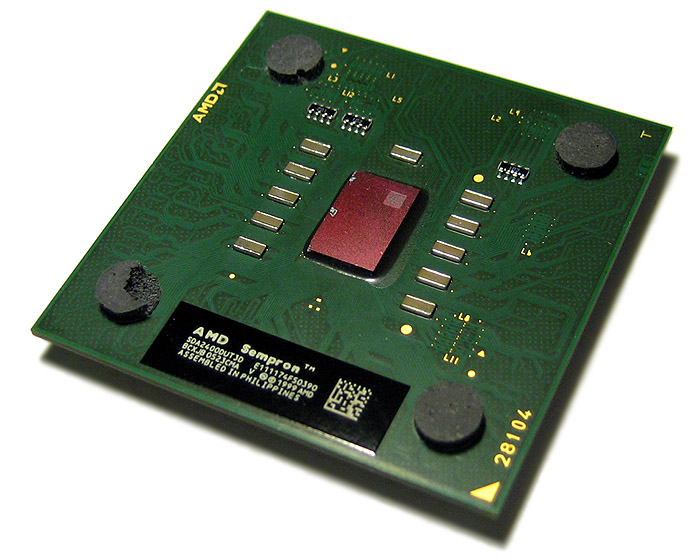 AMD Sempron 2400+ (Thoroughbred, Vert) - haut.jpg